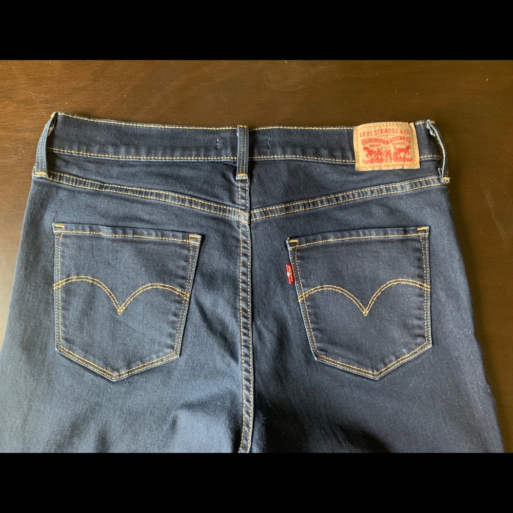 Levi’s 314 Shaping Straight W30 L32 Dark Wash